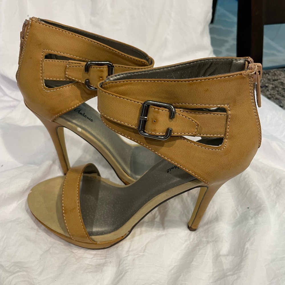 Michael Antonio Tan Buckle Heels
